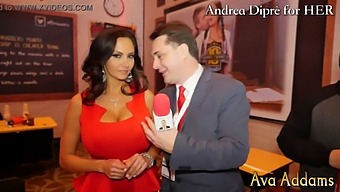 Ava Addams Boža Svoje Prsi, Medtem Ko Se Zapleta Z Andreo Diprè V Čutnem Srečanju