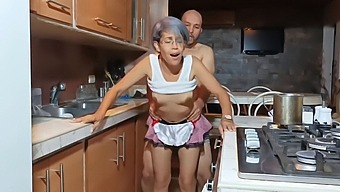 Daddy'S Away, I'M Fucking My Stepsis In The Kitchen