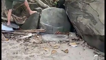 Skupinski Seks Na Plaži