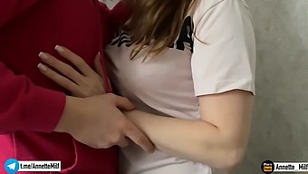 Vroče Srečanje Z Rusko Milf In Mladim Samcem