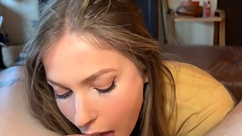 Handsjob And Cumshot In Homemade Sex Tape